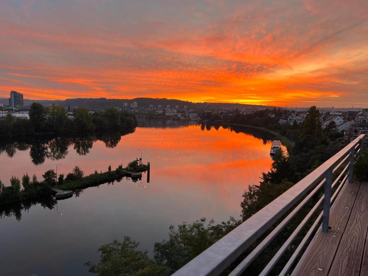 Penthouse Wohnung Mit Schoenem Moselblick In Metternich Koblenz  Kültér fotó