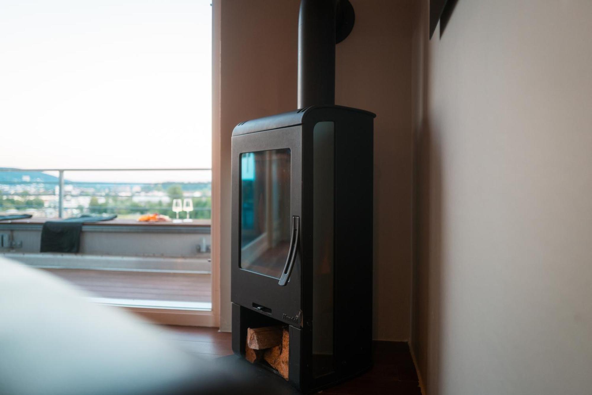 Penthouse Wohnung Mit Schoenem Moselblick In Metternich Koblenz  Kültér fotó