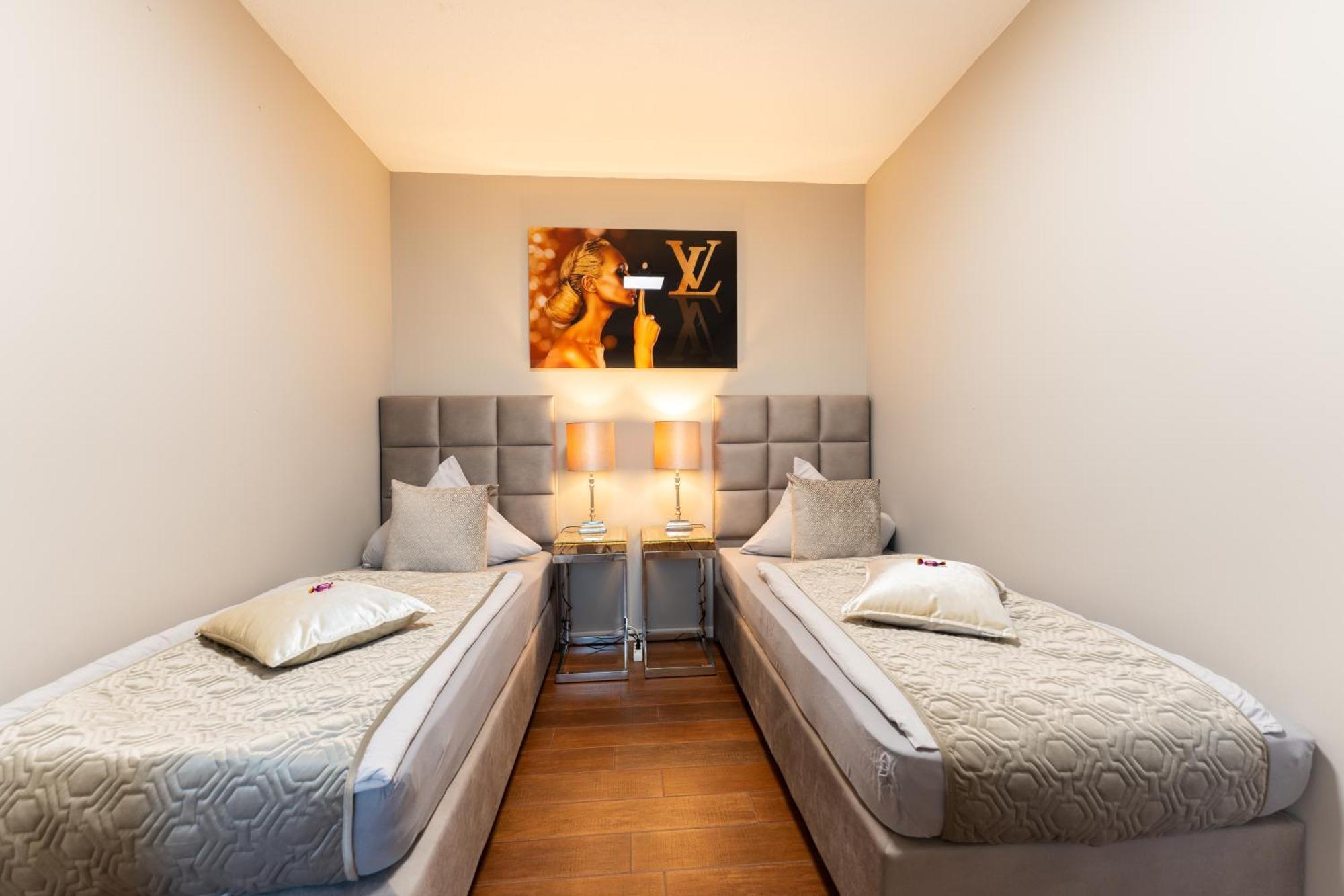 Penthouse Wohnung Mit Schoenem Moselblick In Metternich Koblenz  Kültér fotó